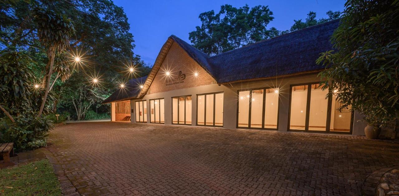 Serenity Mountain And Forest Lodge Малелане Екстер'єр фото